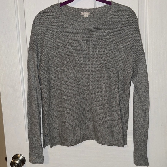 GAP Sweaters - Gap women’s Gray Knit Sweater